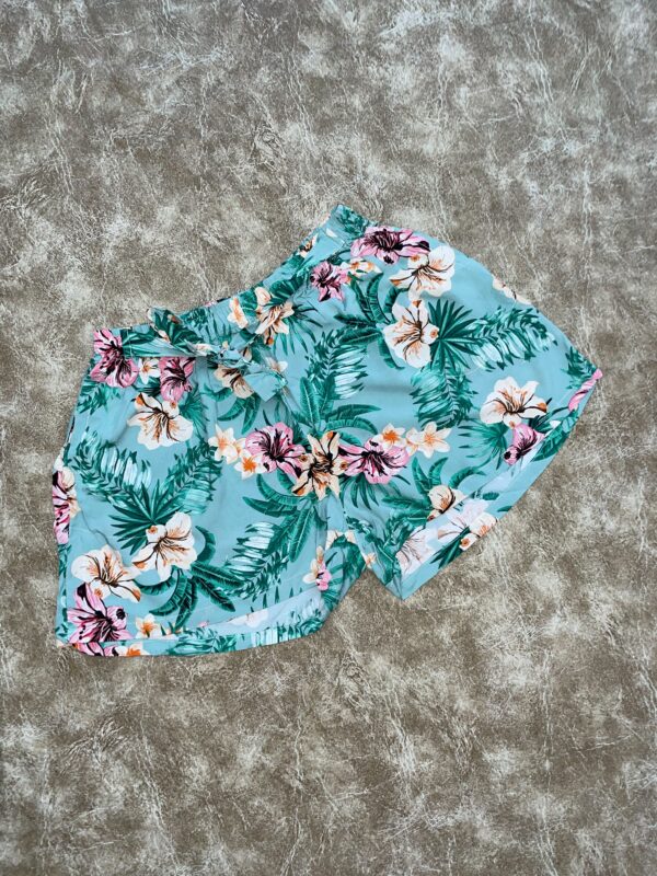 Short Fibrana con Lazo y Bolsillo