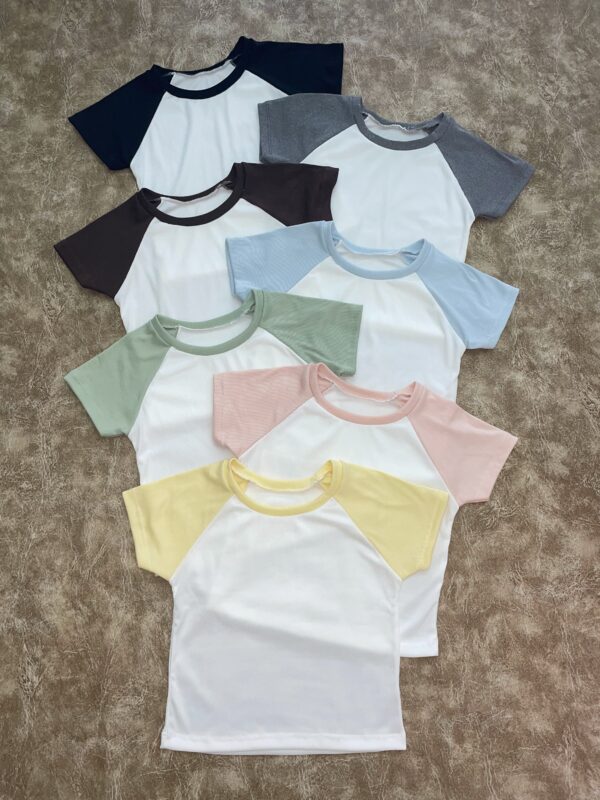 Remera combinada Blanco con Color