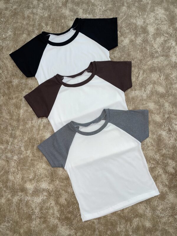 Remera combinada Blanco con Color