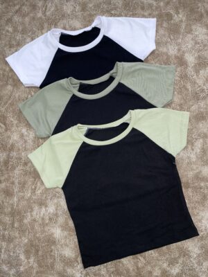 Remera combinada Negro con Color