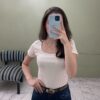 Remera escote cuadrado