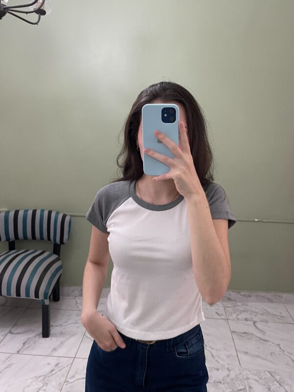 Remera combinada Blanco con Color