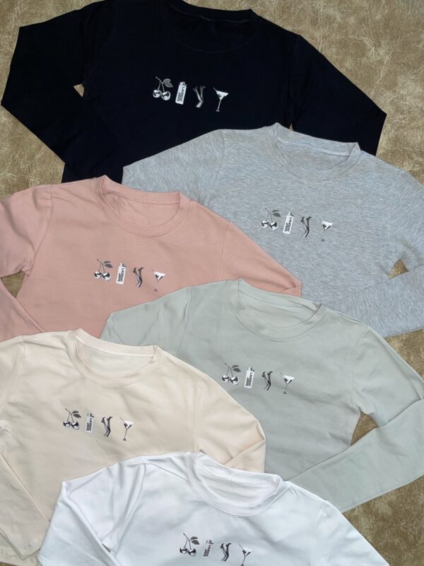 Baby Tee 🍒👢🚬🍸