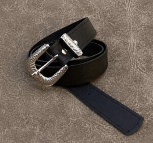 Cinto Negro Hebilla Lineas Rombo