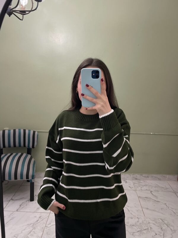 Sweater Rayado Básico